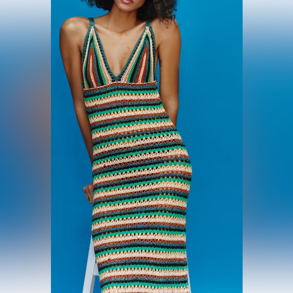ZARA STRIPED KNIT DRESS
MULTICOLORED - REF. 3991/014